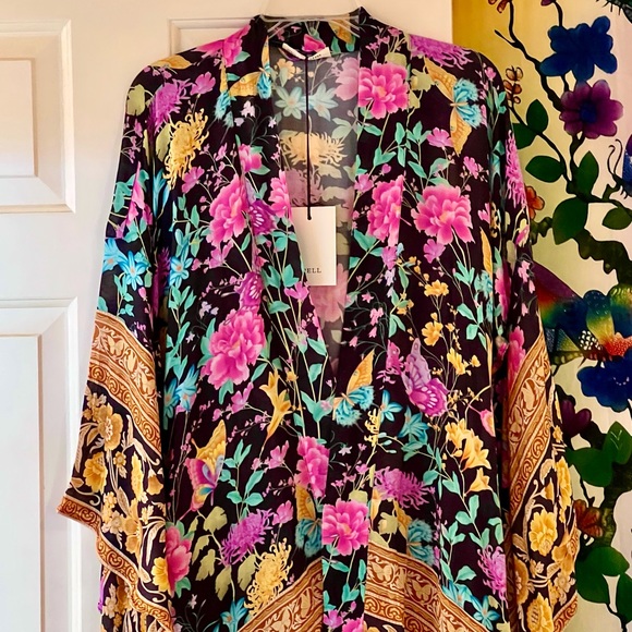 🌺🎉HP🎉🌺 NWT Spell & The Gypsy Butterfly Short Robe - Picture 6 of 16